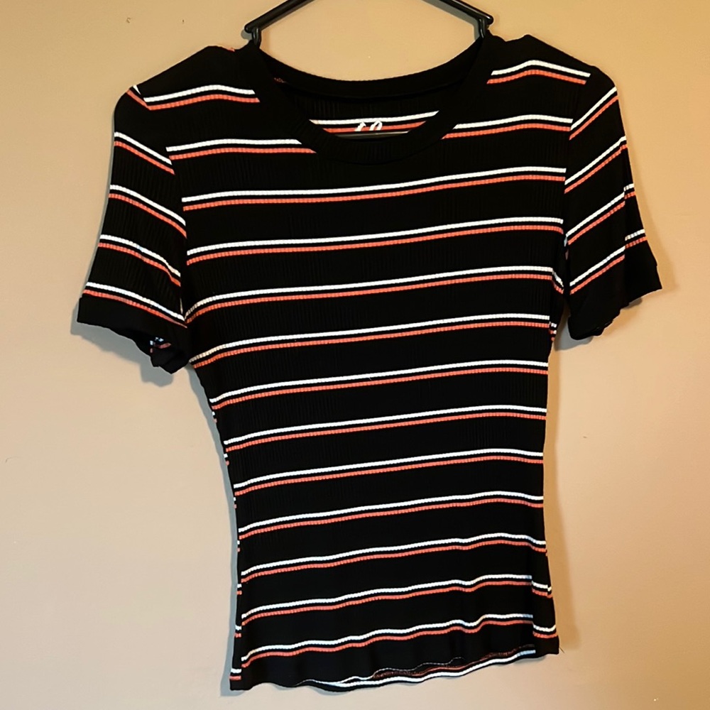 Charlotte Russe, small, fitted t shirt